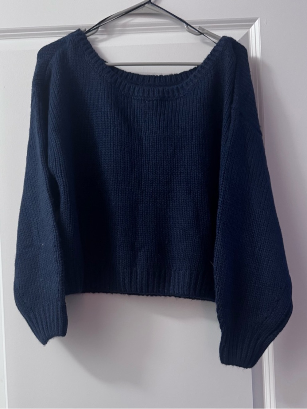 Hollister Navy Scoop-Neck Cropped Knit Sweater